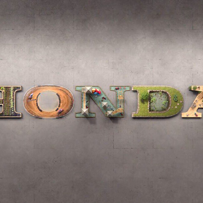 Pes Honda campaign with long-exposure stop motion