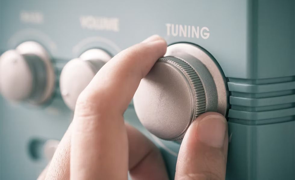 Commercial radio is still gaining listeners' attention