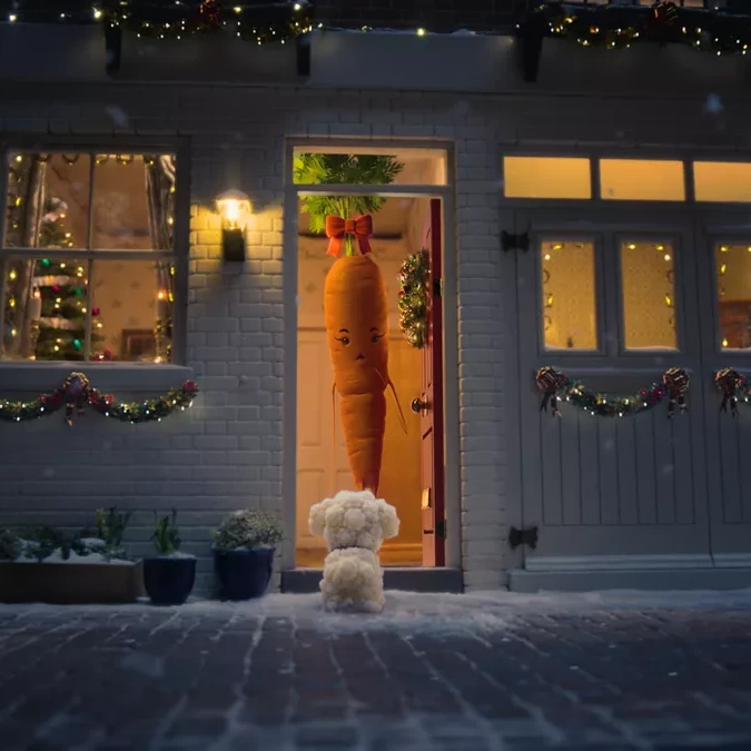 Aldi’s Kevin the Carrot faces festive wedding chaos